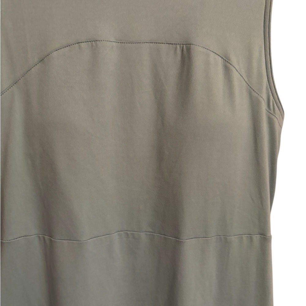 Willow Blossom Athletic Dress-Mesh Bodice-Built in Bra-Front Pockets - Picture 4 of 10